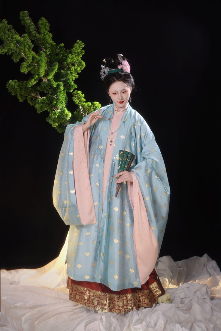 Opening Ceremony:The Splendor of Hanfu,Unveiling the New Academic Year Opening Ceremony:The Splendor of Hanfu,Unveiling the New Academic Year