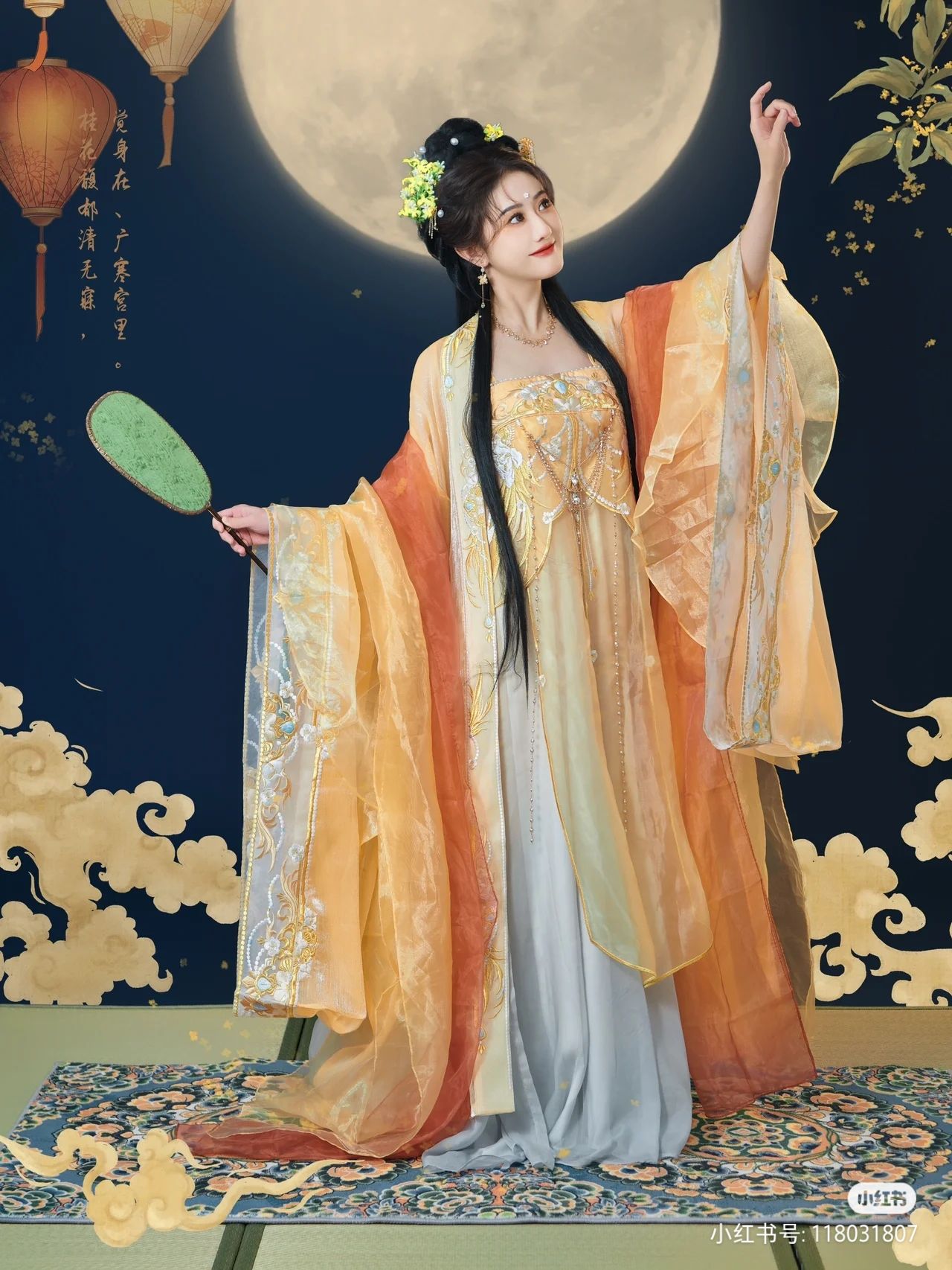 A 4-Year-Olds Journey into the World of Traditional Chinese童装:The Enchanting Girls Hanfu Dress