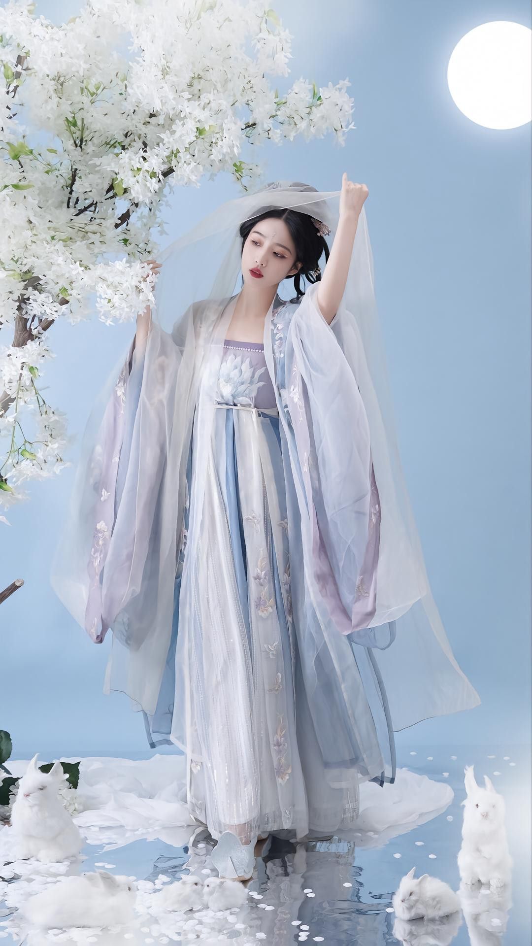 The Evolution of Hair Bands and Sashes in Hanfu Fashion:A Closer Look at the Fabric of Tradition The Evolution of Hair Bands and Sashes in Hanfu Fashion:A Closer Look at the Fabric of Tradition