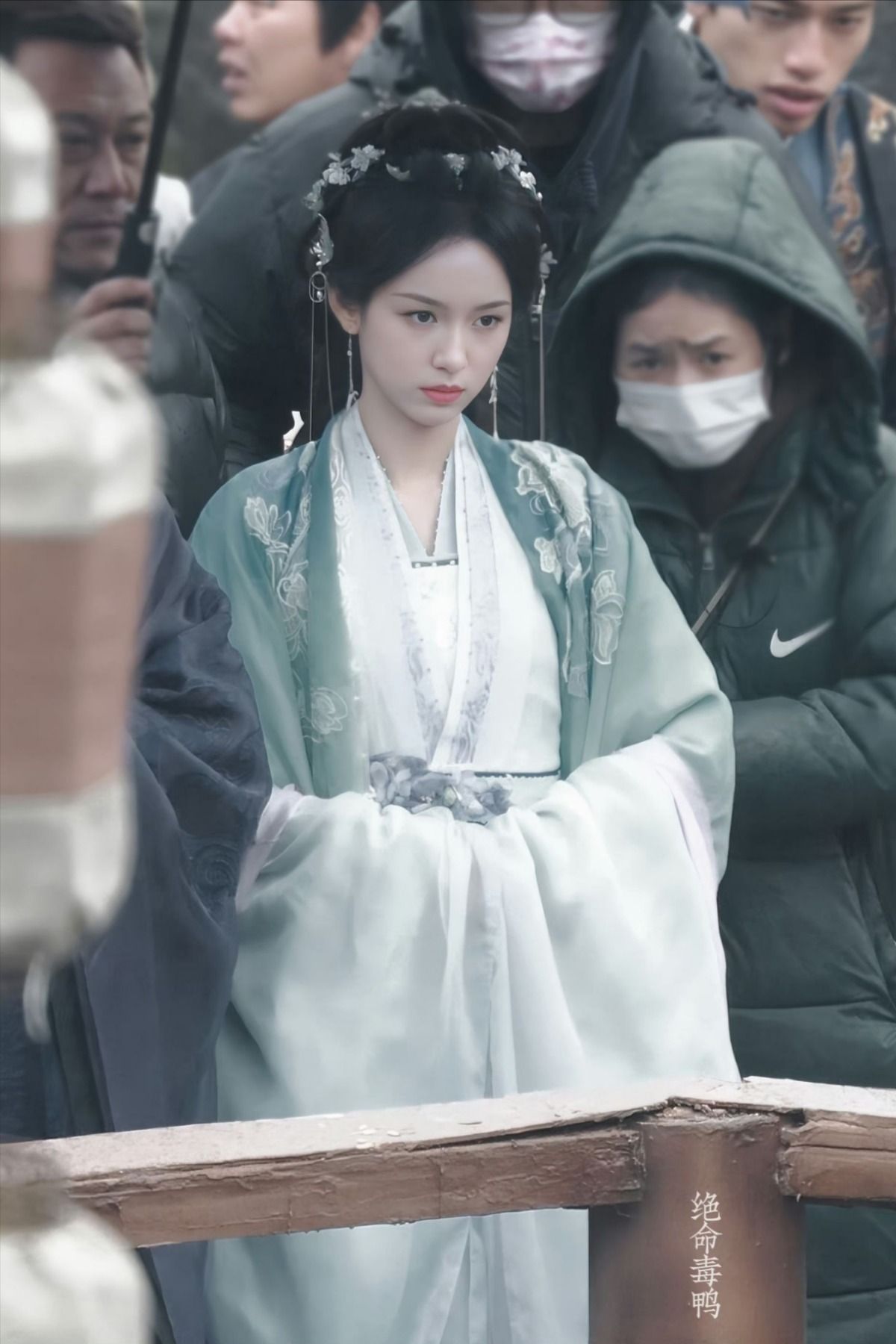 White Hanfu Shawl:A Symbol of Elegance and Tradition