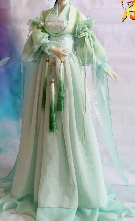 The Splendor of Hanfu Chiffon Blouses:A Journey into Traditional Elegance The Splendor of Hanfu Chiffon Blouses:A Journey into Traditional Elegance