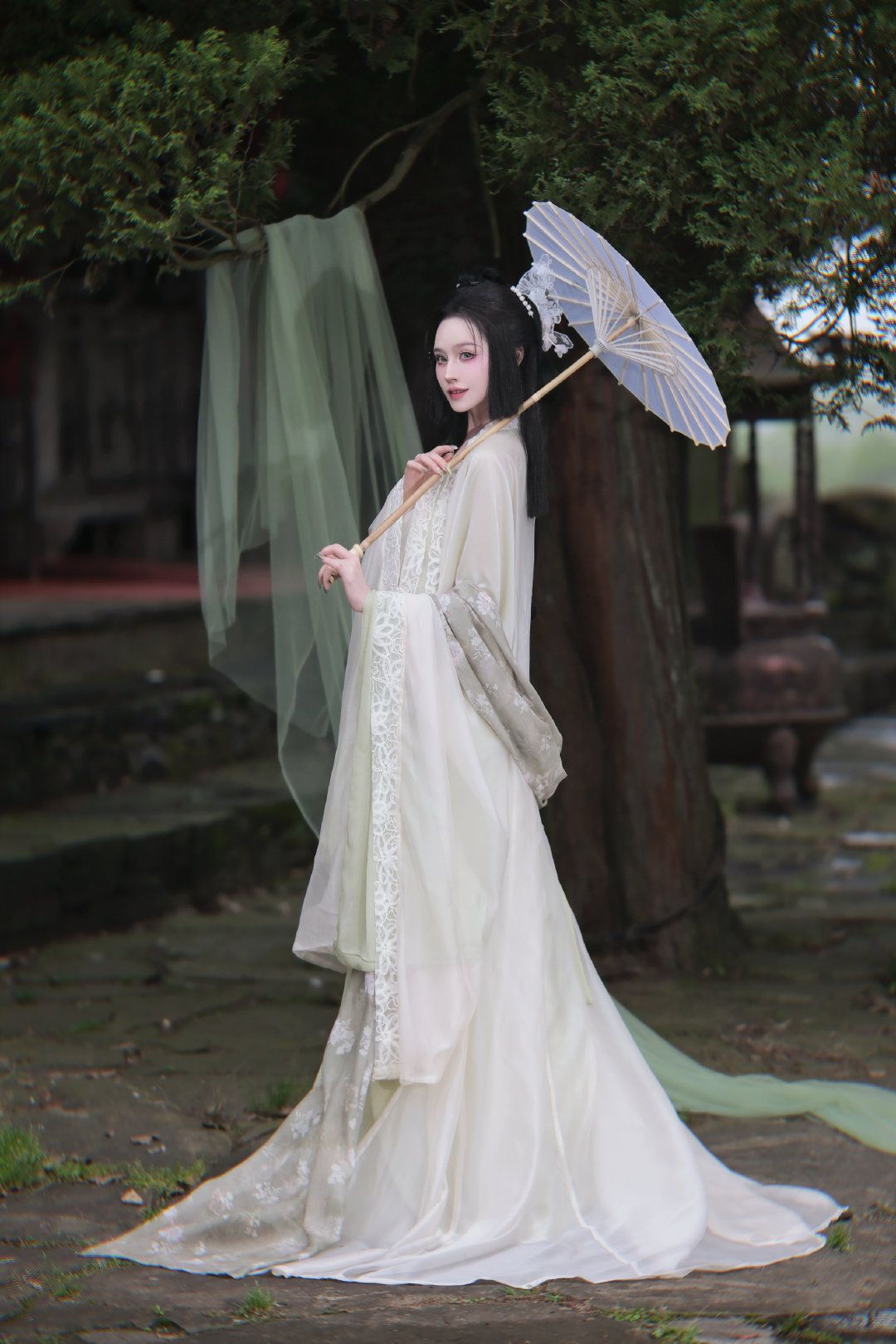 Ancient-Style Childrens Umbrellas:A Glimpse into Traditional Chinese Culture