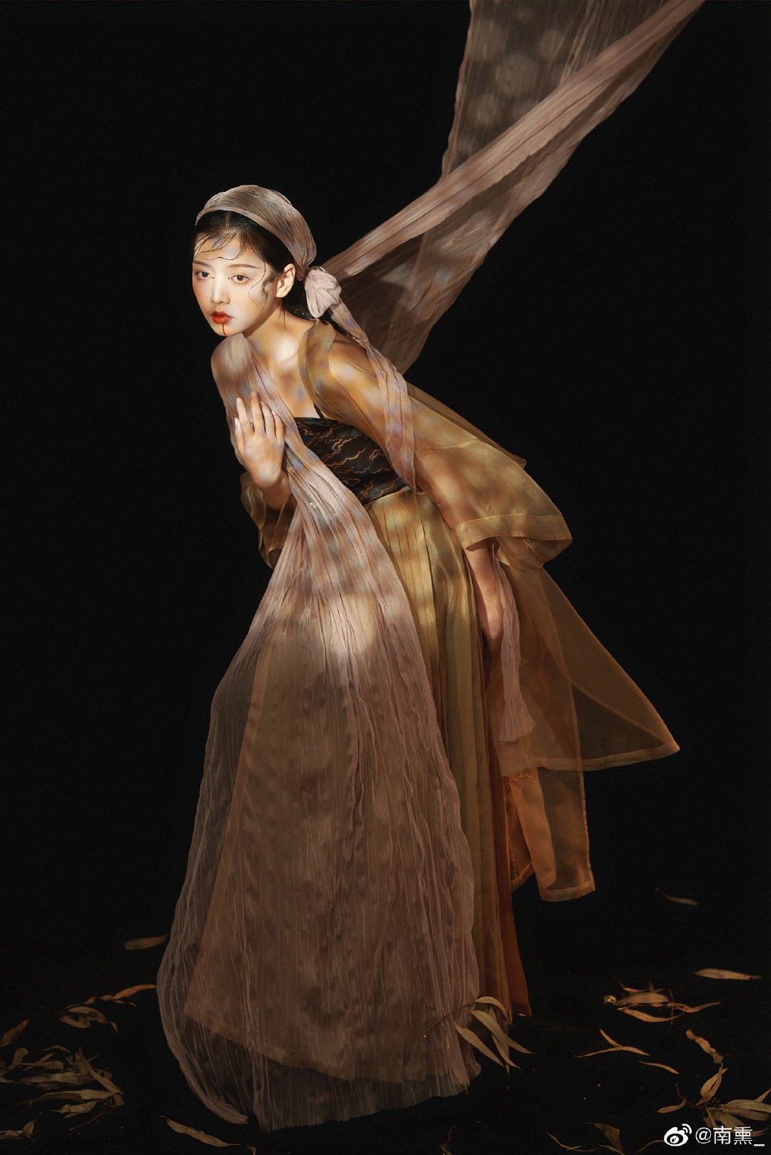 Quipping with Perfection:The Ultimate Guide to Pairing Bags with Cheongsam