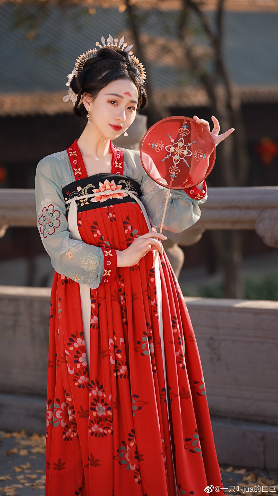 Childrens Cheongsam Fashion:The Rise of Traditional Elegance in Kids Wear