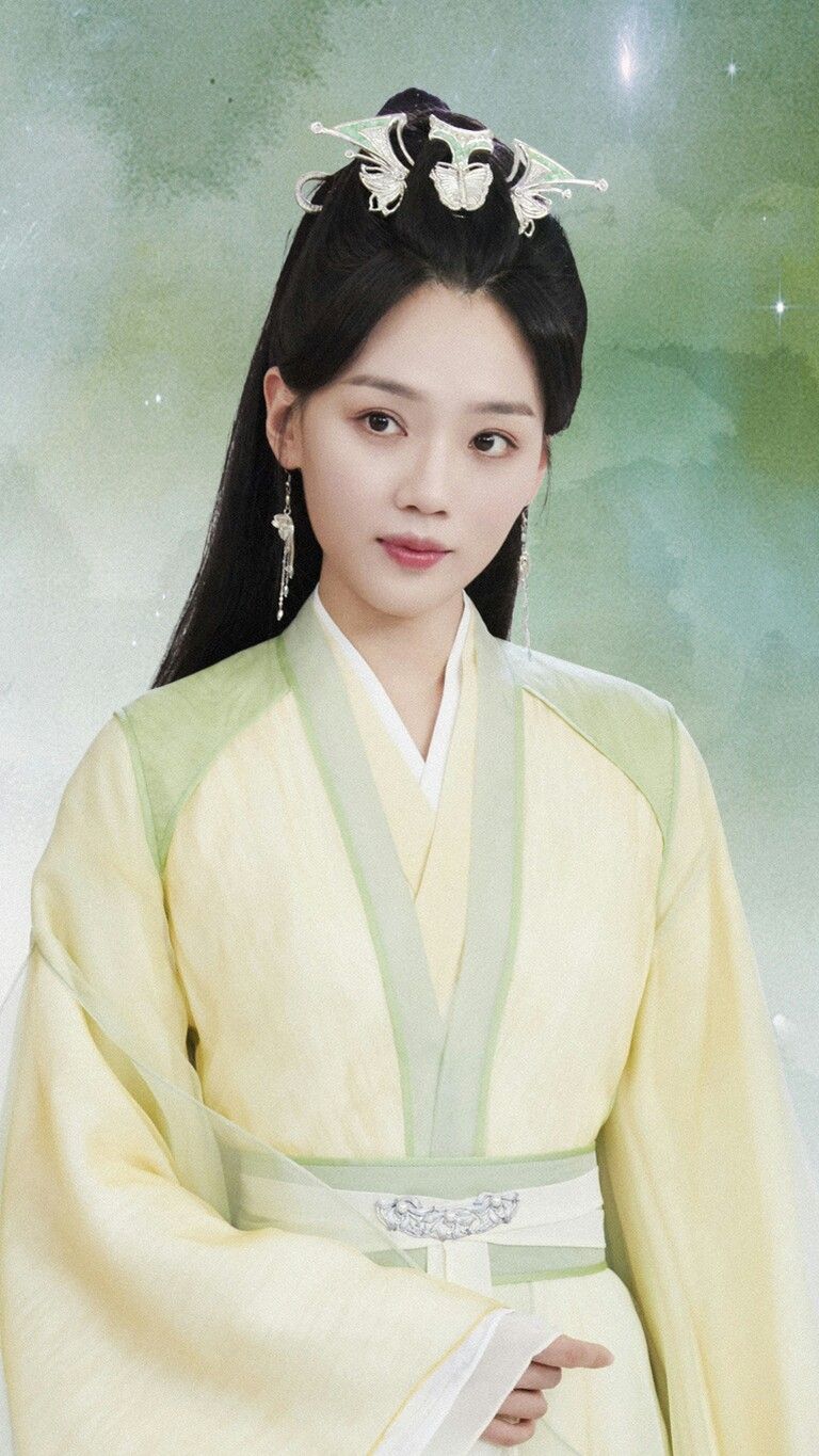 White Warring State Robe:A Cool and Elegant Hanfu Straight-Skirt Ensemble White Warring State Robe:A Cool and Elegant Hanfu Straight-Skirt Ensemble