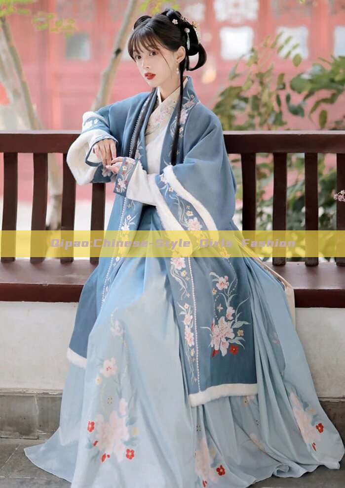 Qipao:Chinese-Style Girls Fashion