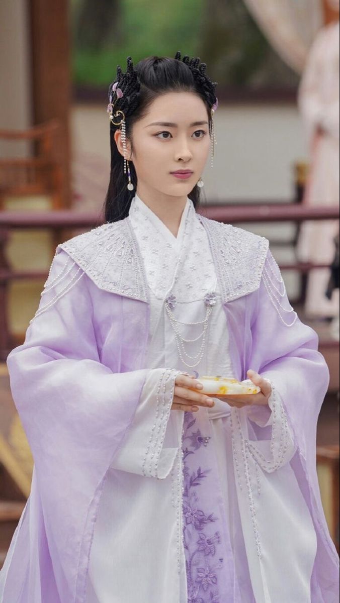One-and-a-Half-Year-Old Baby Girl in Traditional Chinese Hanfu Fashion One-and-a-Half-Year-Old Baby Girl in Traditional Chinese Hanfu Fashion