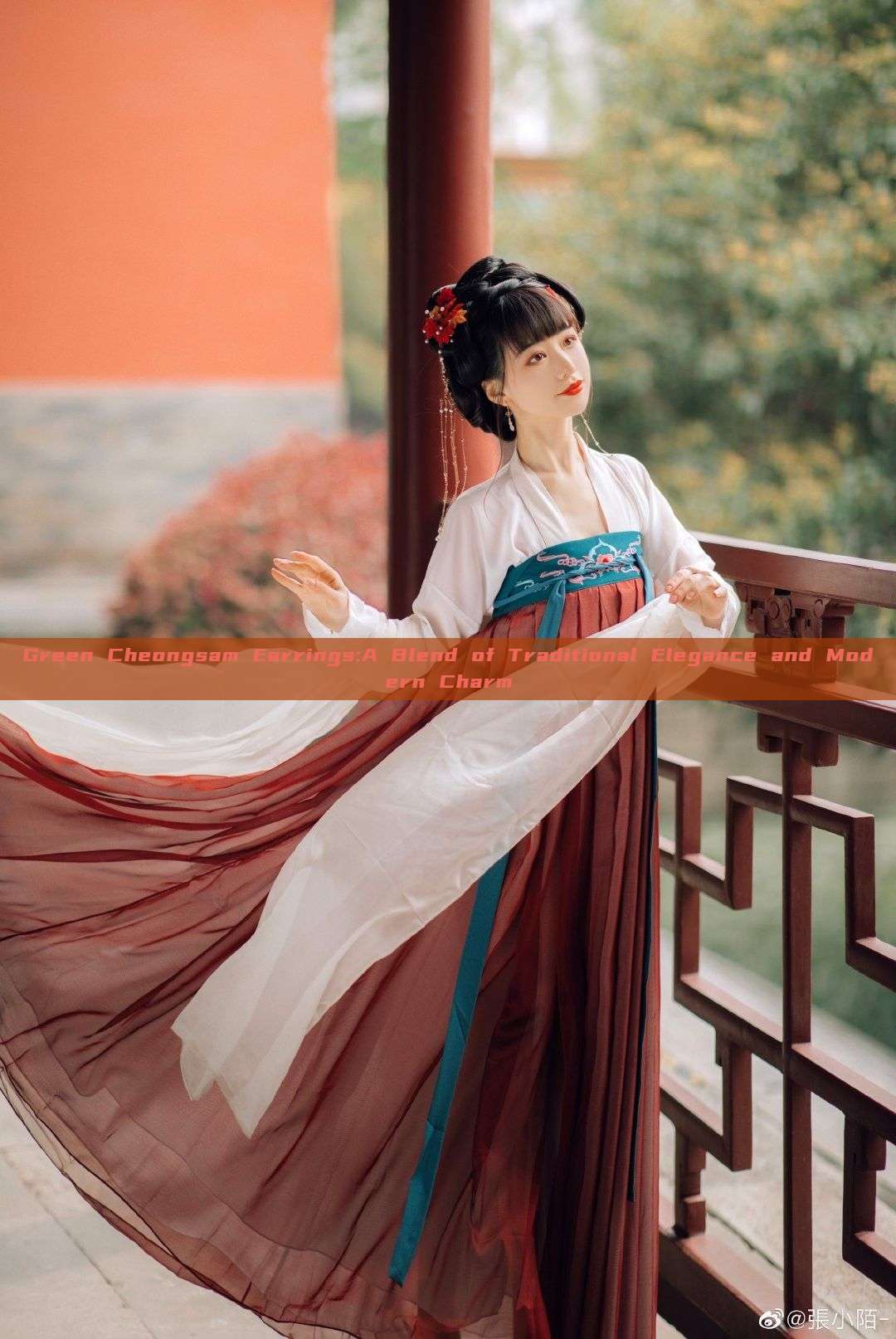 Green Cheongsam Earrings:A Blend of Traditional Elegance and Modern Charm