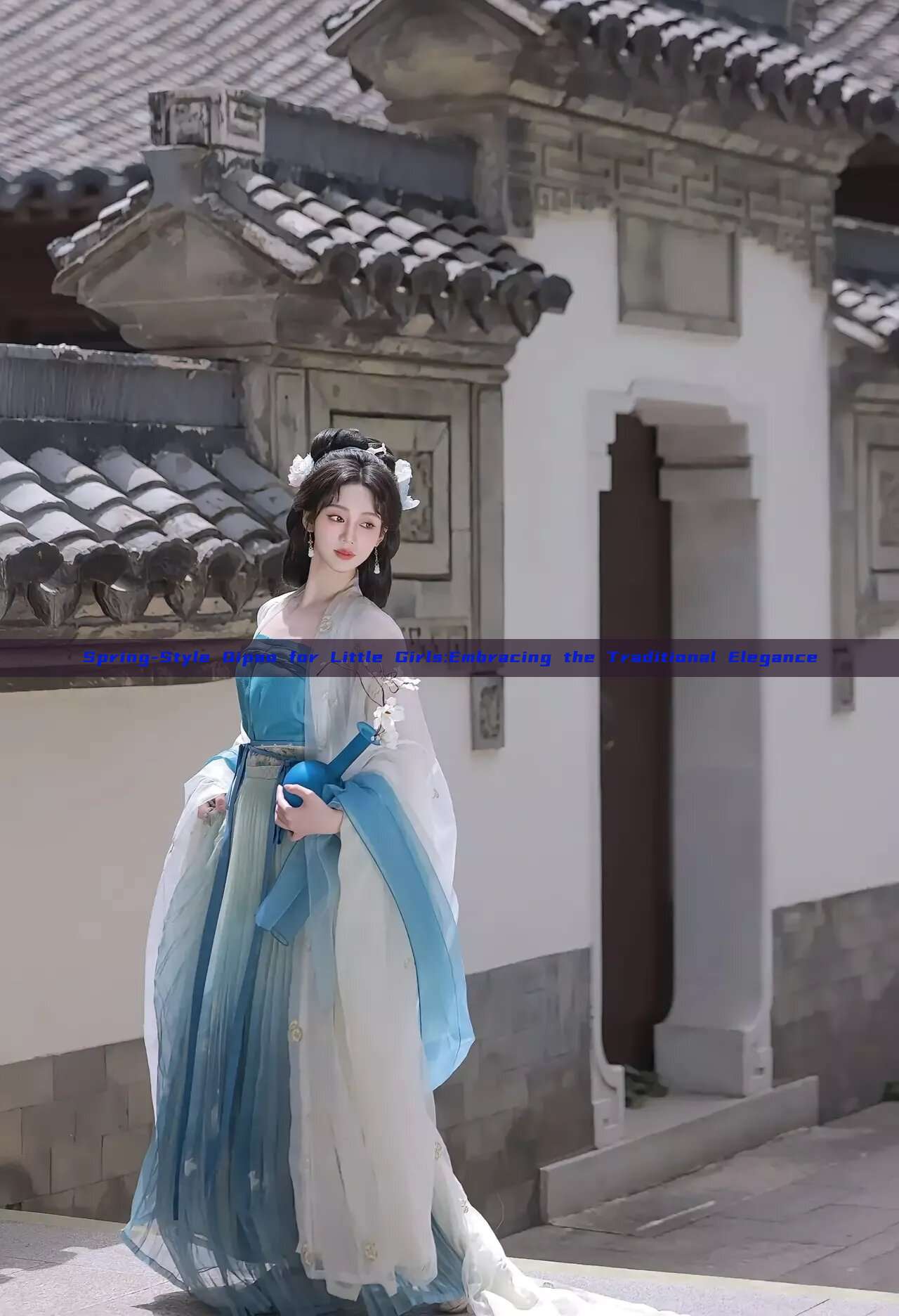 Spring-Style Qipao for Little Girls:Embracing the Traditional Elegance