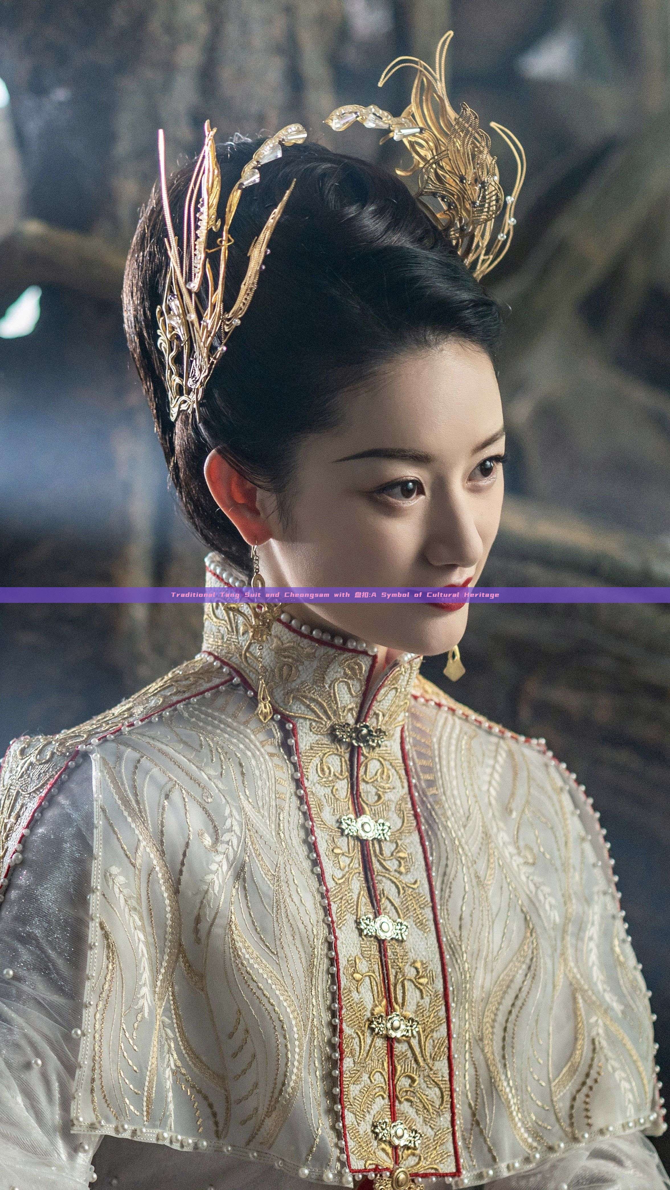 Traditional Tang Suit and Cheongsam with 盘扣:A Symbol of Cultural Heritage
